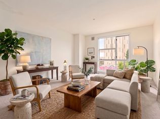 585 9th St UNIT 425, Oakland, CA 94607