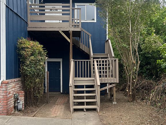 2nd image of 17805 Beach Ave