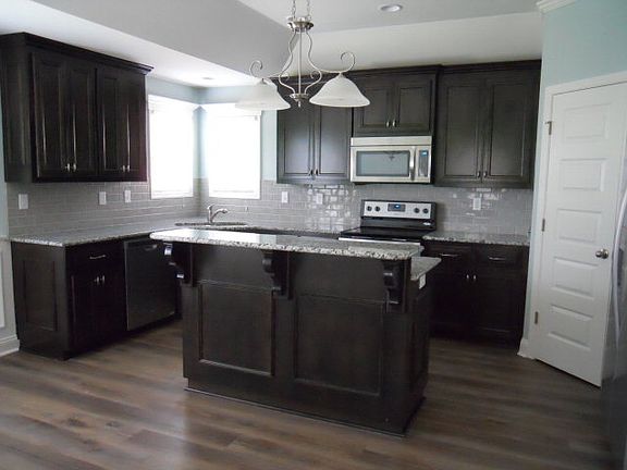 3rd image of 3769 Old Vine Way