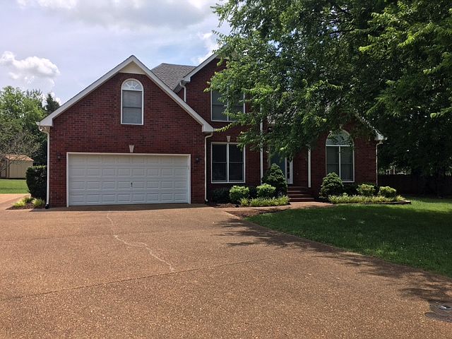 1st image of 2406 Franklin Ln