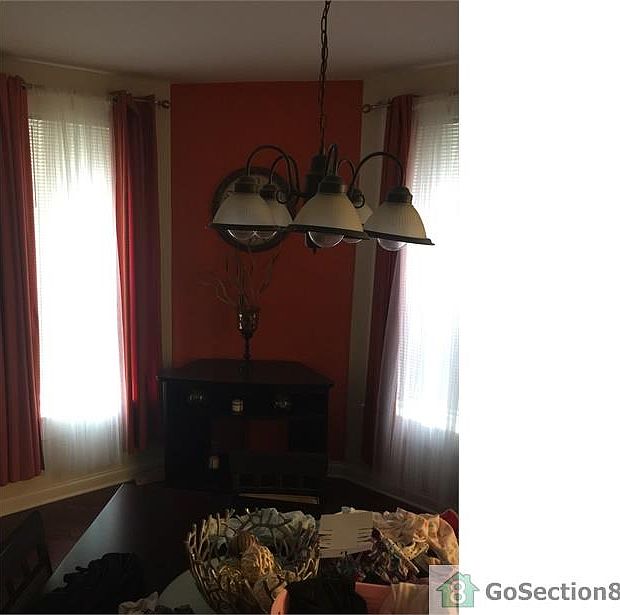 2nd image of 3443 W Fulton Blvd #1