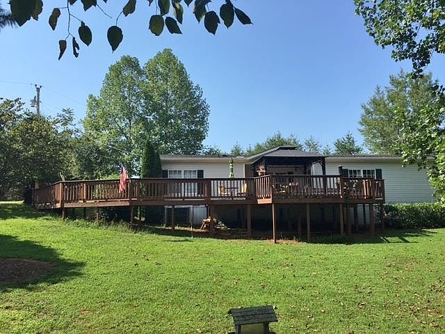 3 BR 2 Bath Move in ready