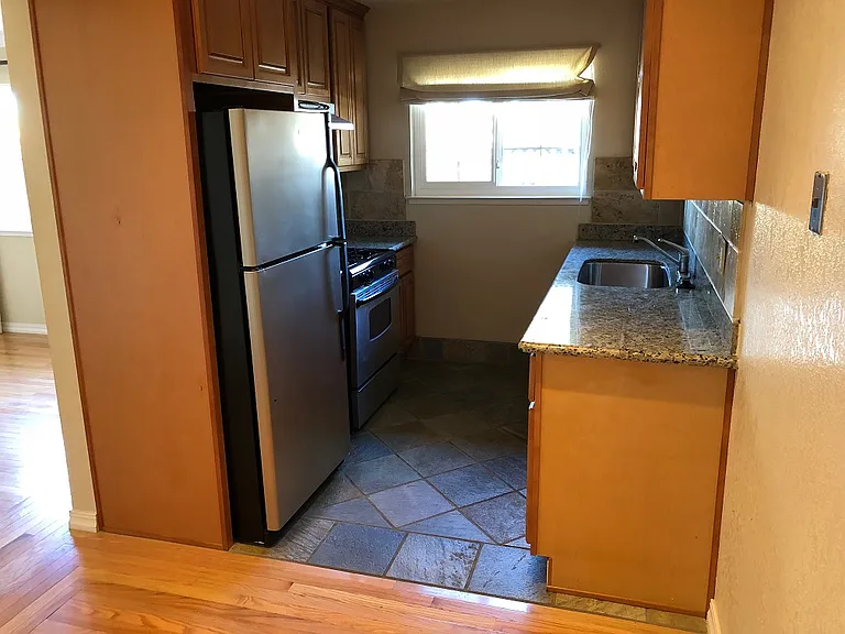 965 Mangrove Ave #13 — Photo 5