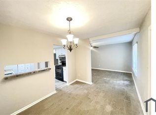 291 Country Club Dr, Jonesboro, GA 30238