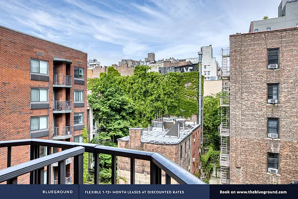 Rented by The Blueground | media 5