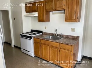 142 4th Ave #F201, Woonsocket, RI 02895