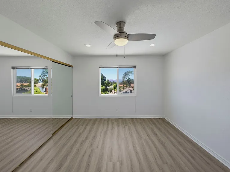 1038 Rimwood Dr — Photo 34