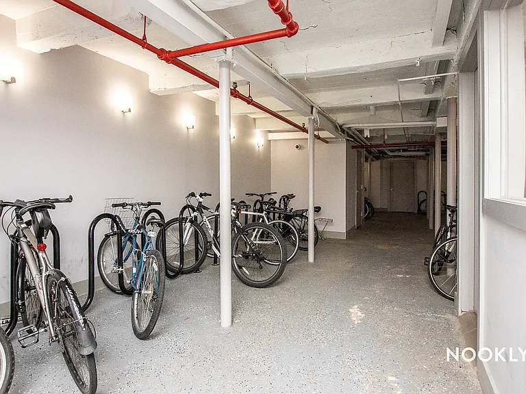 175 Stockholm St #305 — Photo 4