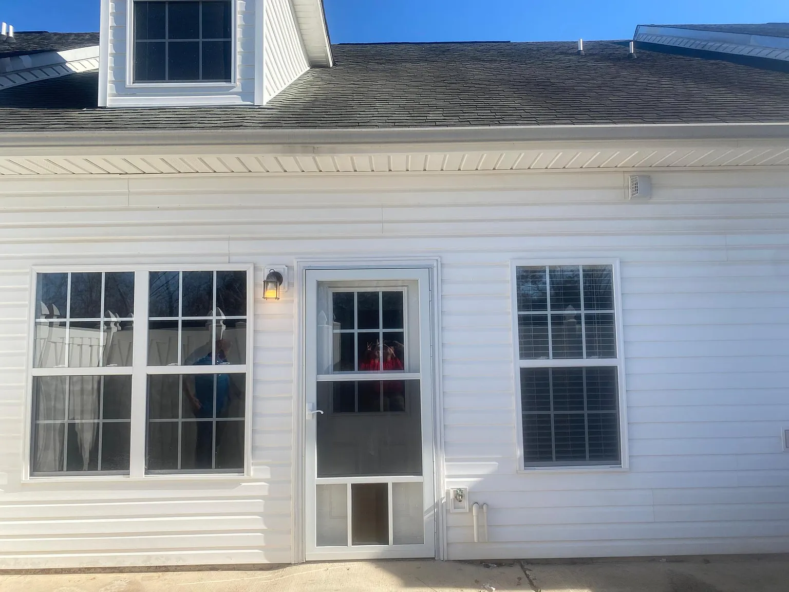 474 Shamrock Dr — Photo 2