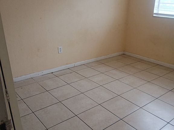 5th image of 5100 SW 41st St APT 202