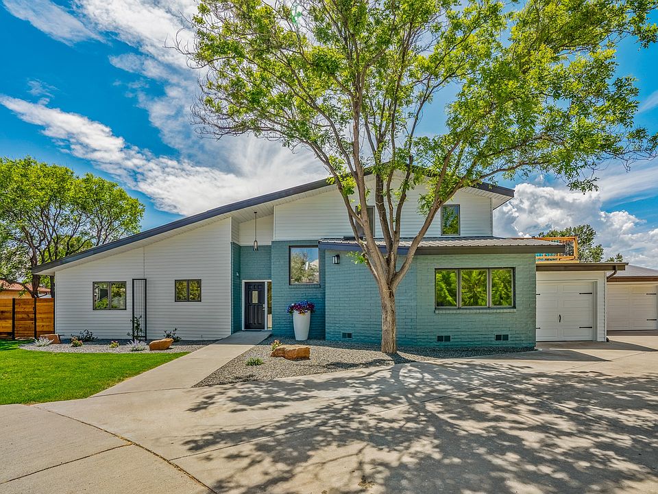 1st image of 5 Karen Cir