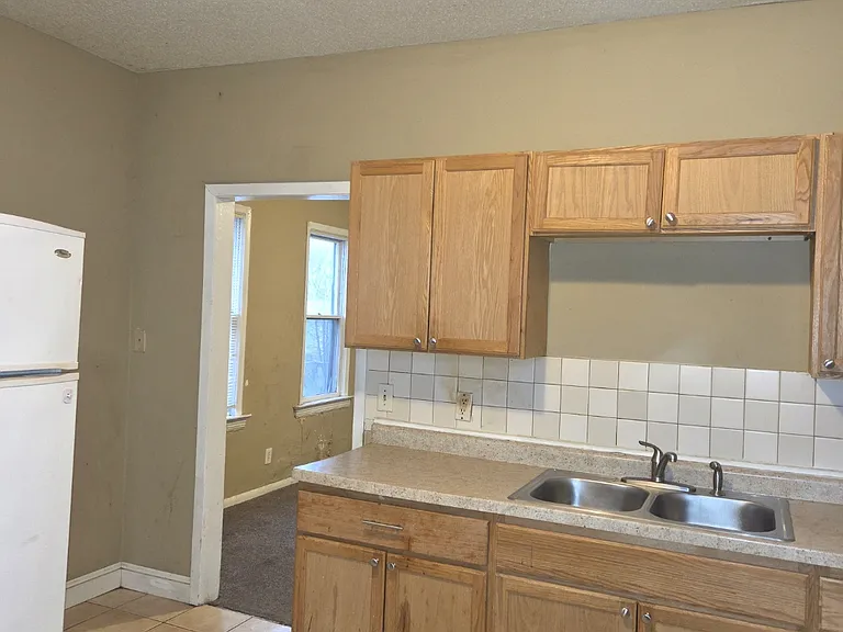 287 Sidney St E #2 — Photo 7