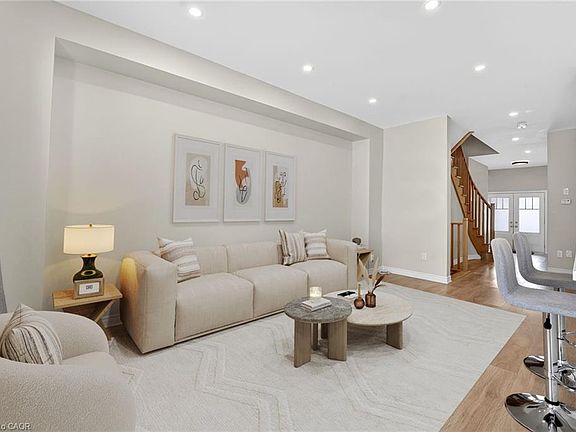 4th image of 45 Sapphire Way