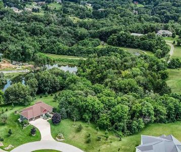 1360 Lakewoods Ct NE, Swisher, IA, 52338