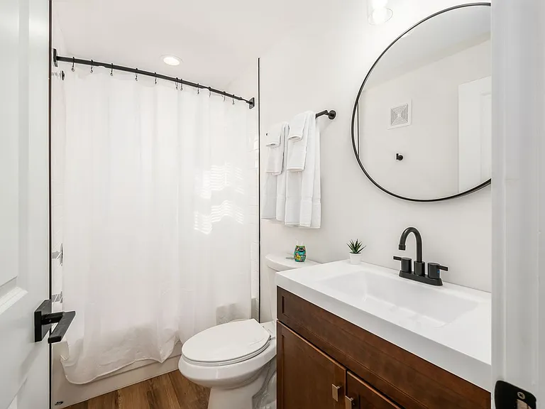 1656 E Livingston Ave #9 — Photo 17