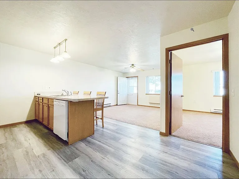 Welcome to Southdale Apartments, where modern living meets comfort. Featuring spacious layouts and contemporary finishes, this inviting community is perfect for your lifestyle. Schedule a tour today and see your new home!