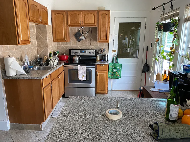 436 Hillsdale Ave — Photo 4