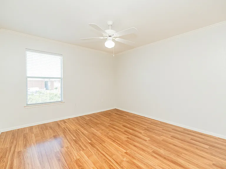 1150 Airport Rd #122 — Photo 13