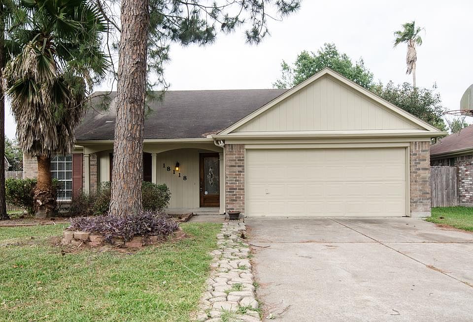 1st image of 18118 Forest Cedars Dr