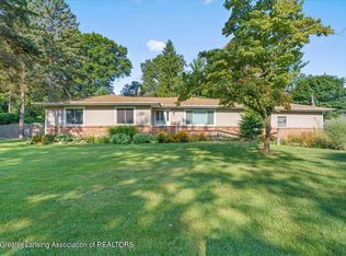 630 Gilbert St, Jackson, MI 49202