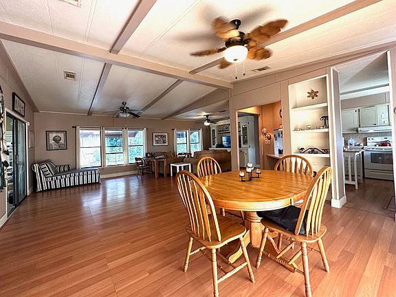 5th image of 130 Taho Cir