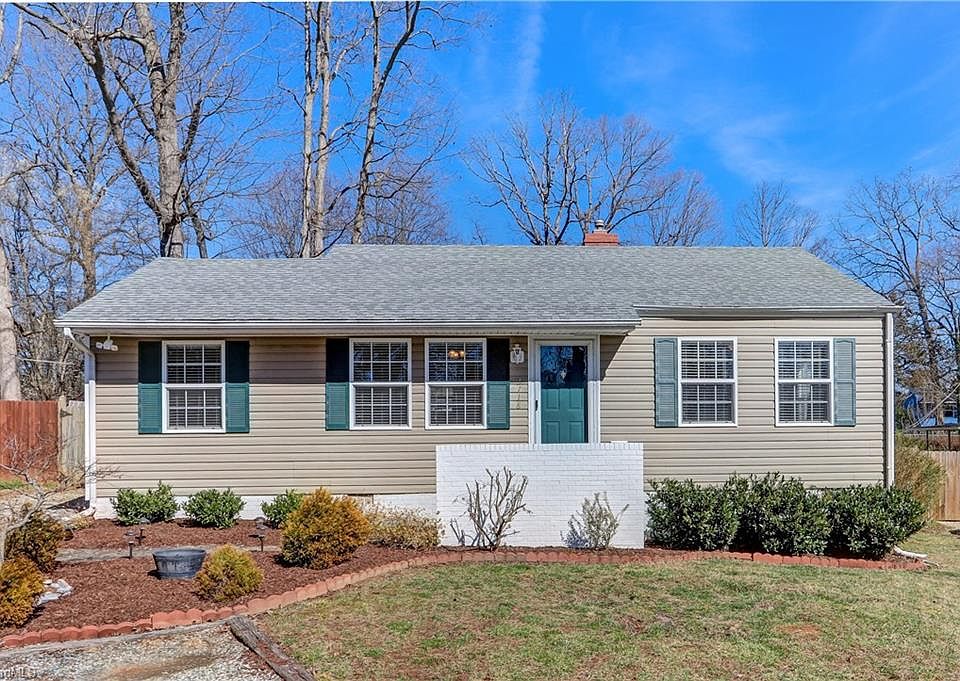 1st image of 2718 Evergreen Dr