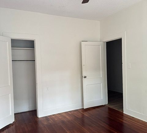 5th image of 354 E Mayes St