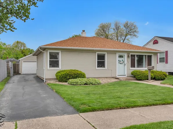 3531 Adams St, Lansing, IL 60438