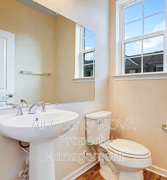 2908 Pinebrook Rd — Photo 29