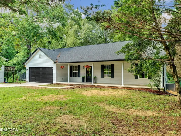 1217 Hoss Rd, Powell, TN 37849