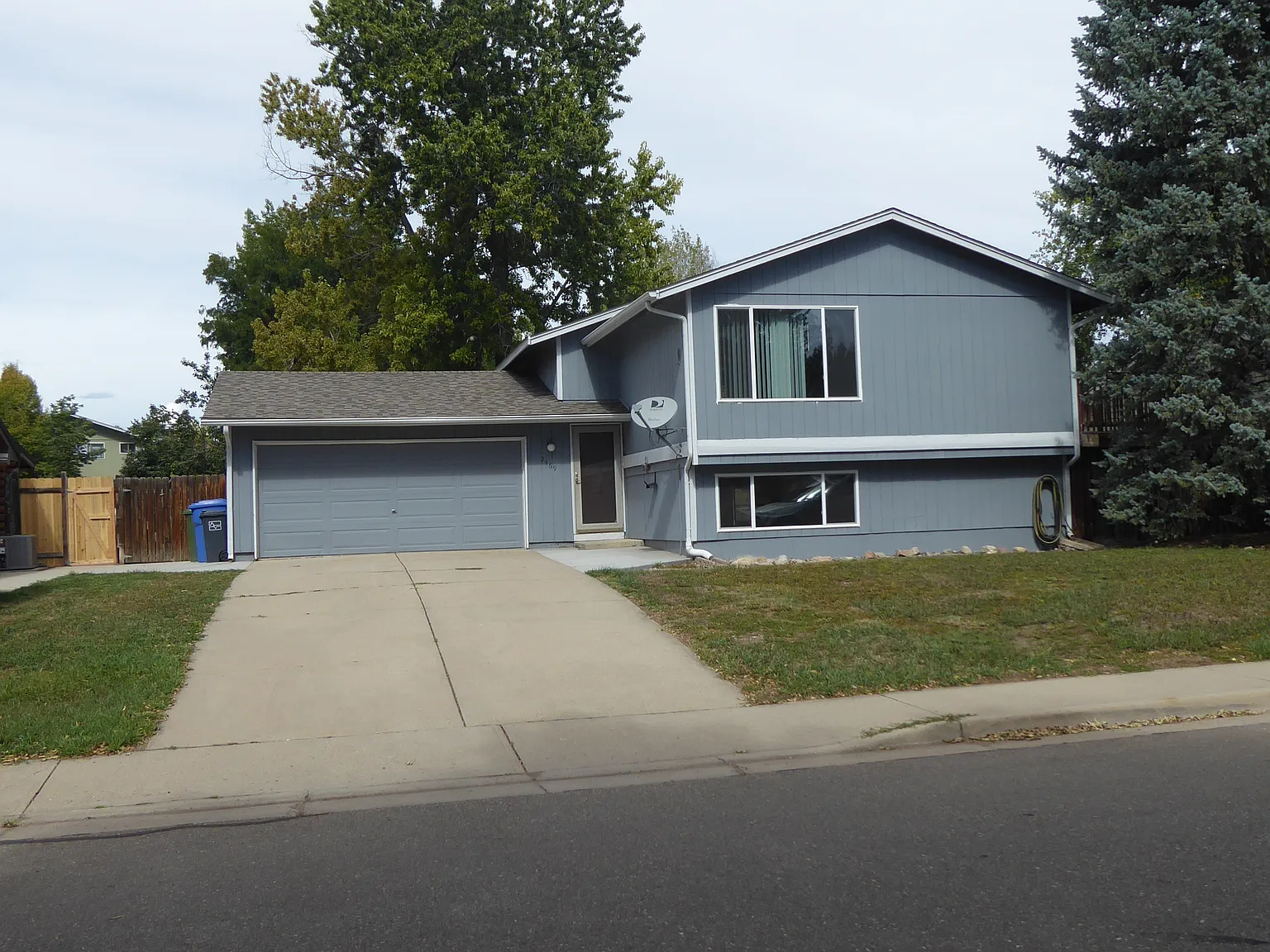 4 bed, 1801 sqft, $2,400 — Photo 1