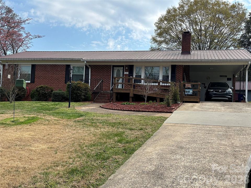 1st image of 503 9th Ave SW