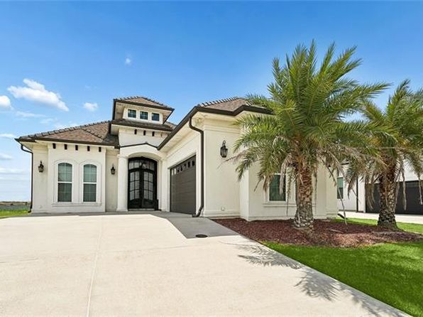 4069 E Marina Villa Dr