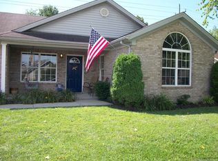 3204 Sun Dew Dr, Jeffersonville, IN 47130