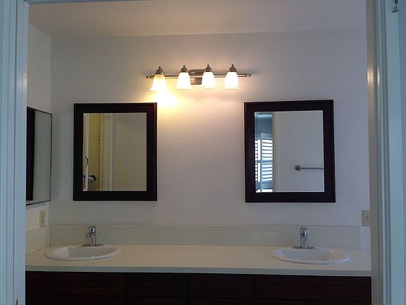 Master Vanity - Remodeled in 2015