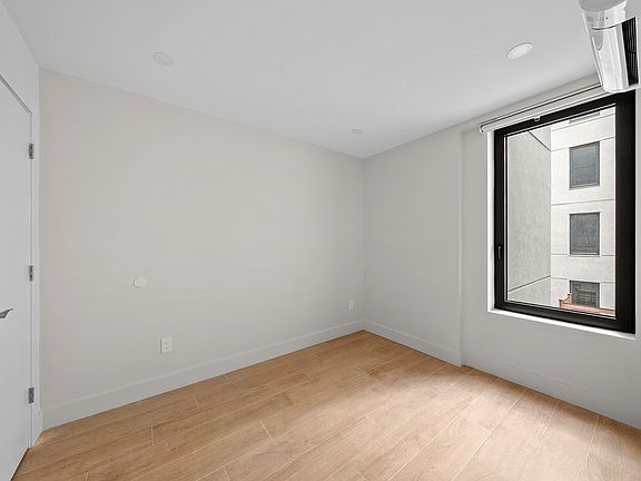 4th image of 37-42 30th St #5A