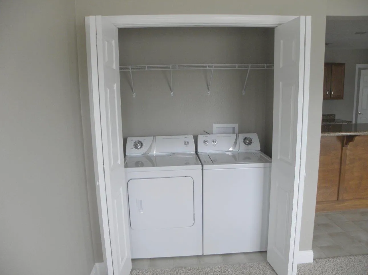 1 bed, $650 — Photo 2