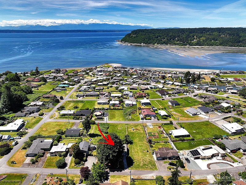 3rd image of 8216 Whidbey Drive