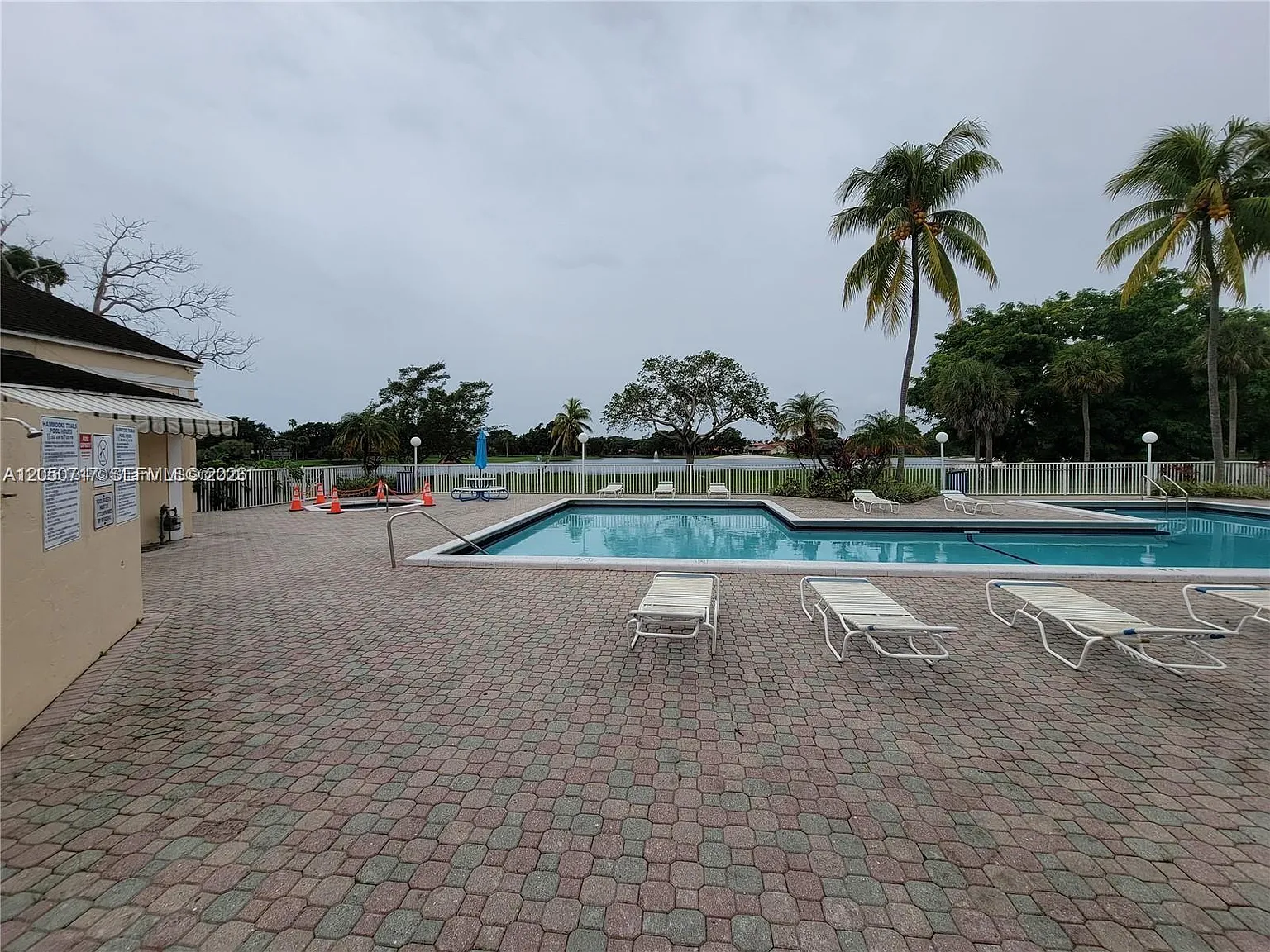 Hammocks Trails Condo — Photo 3