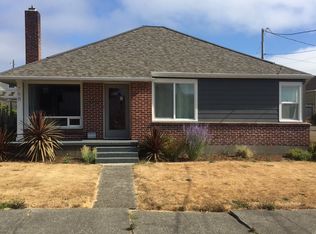 768 Ferguson Ave, Coos Bay, OR 97420