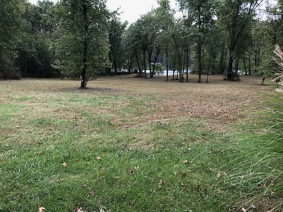 3rd image of Arensburg Rd. Ext
