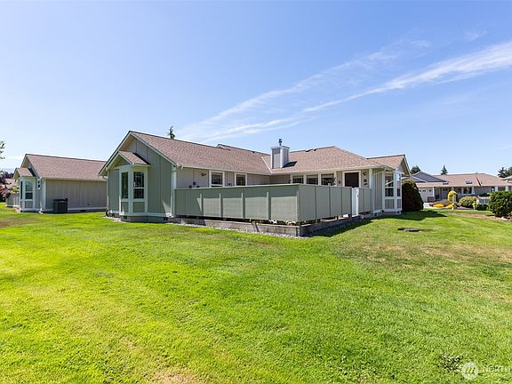 5th image of 976 N Minstrel Road