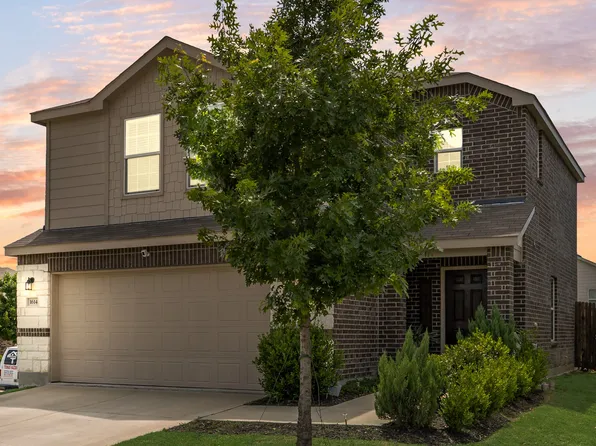 1614 Petrolia Dr, Forney, TX 75126