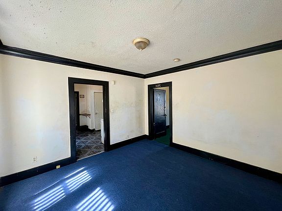 5th image of 916 S Martin Luther King Jr Ave
