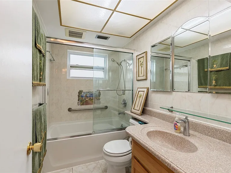 3228 Rock Valley Dr — Photo 15