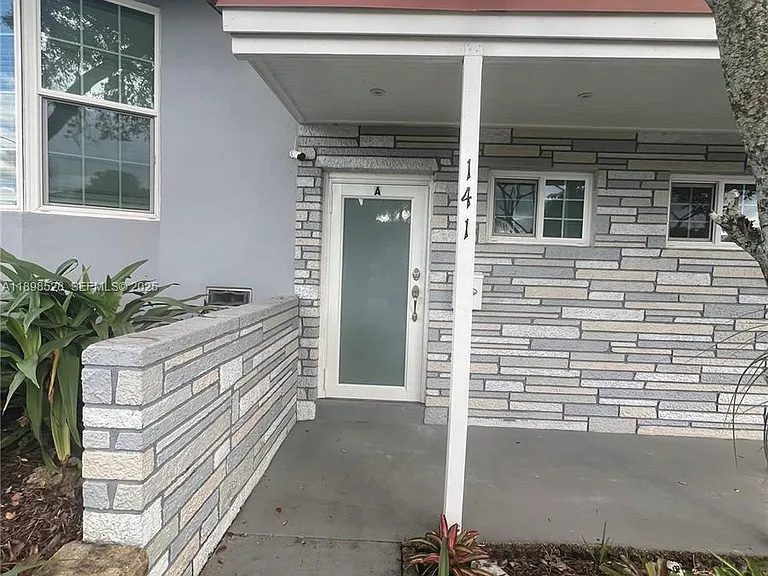 141 NW 72nd Way #1 — Photo 1