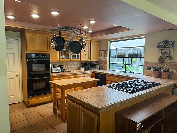 5th image of 4576 Sherlock Ct