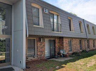 747 11th Ave S APT 5, Hopkins, MN 55343