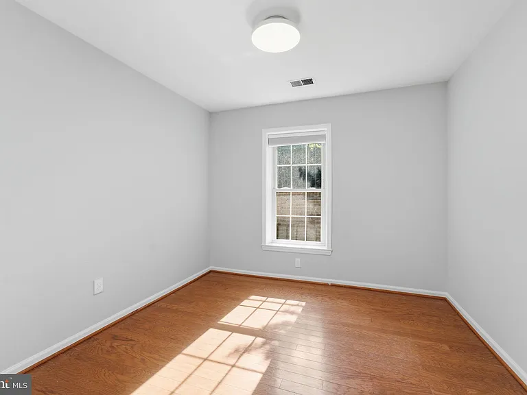 5705 Brewer House Cir #T2 — Photo 16