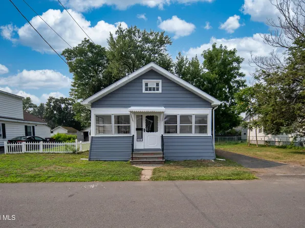 15 Wilson Avenue, Albany, NY 12205